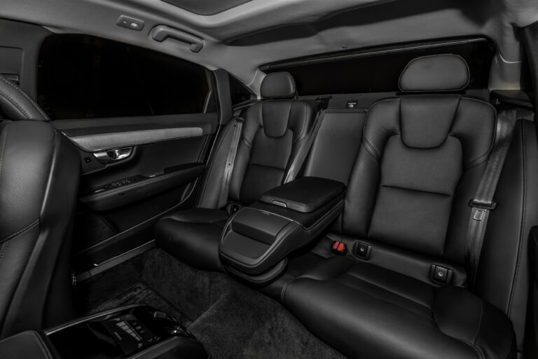 Volvo S90 Interior