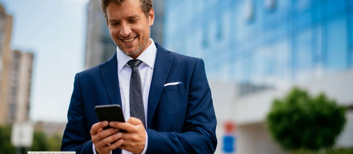 Timely Airport Pickups A Key Advantage of Pre Booked Executive Sedans